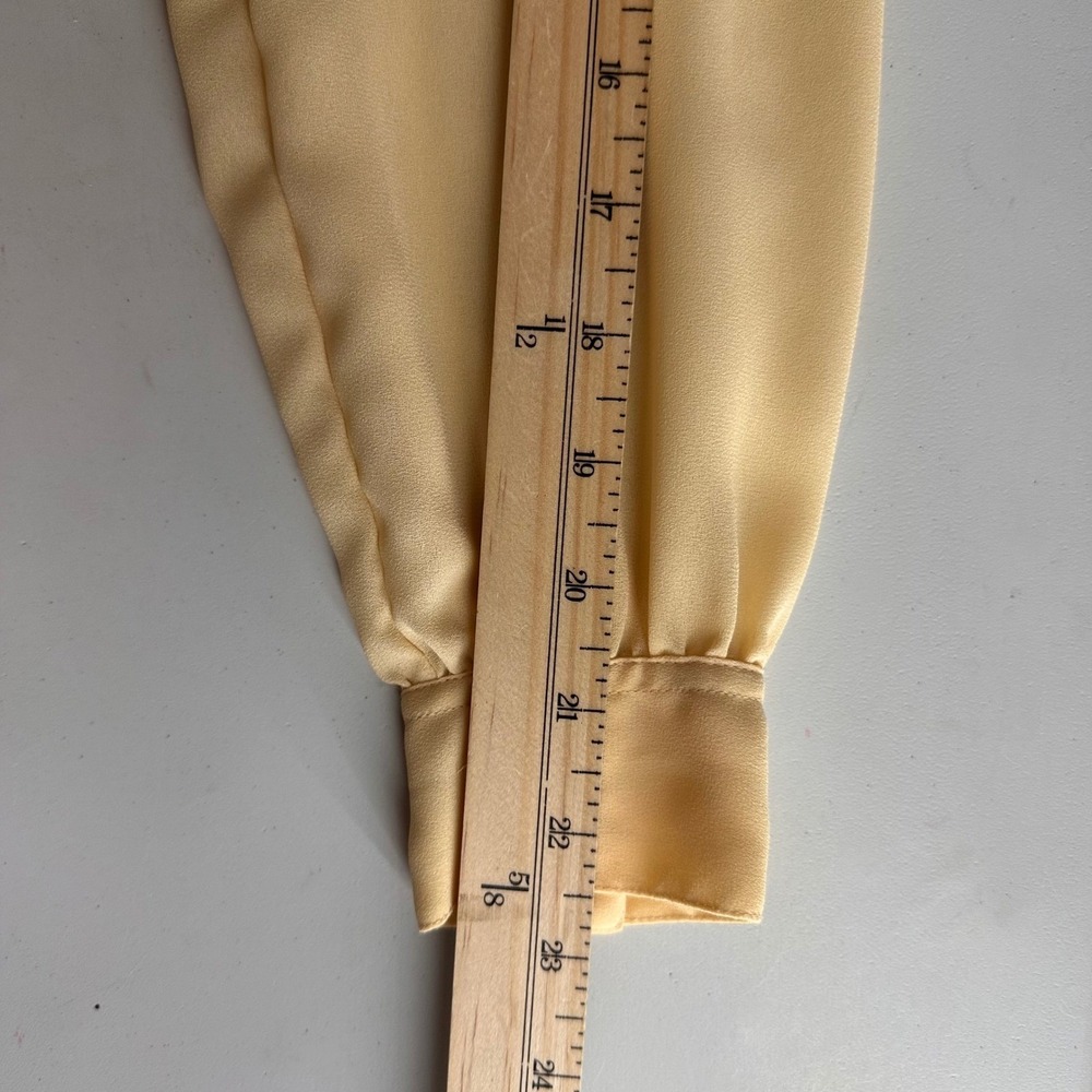 Christian Dior Vintage Yellow Chiffon Button Down Blouse Pleated Shoulder Size 6 - Picture 14 of 16